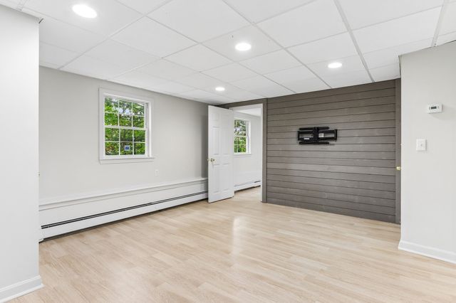 34 Cork Cir, Millville, MA 01529