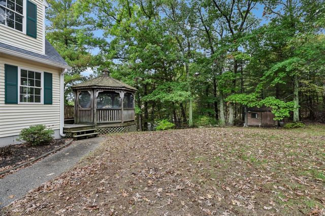 34 Cork Cir, Millville, MA 01529