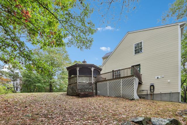 34 Cork Cir, Millville, MA 01529