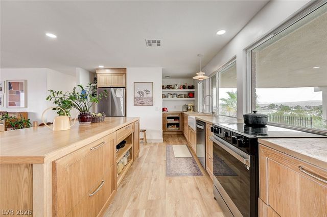 4050 Milky Way Circle, Logandale, NV 89021