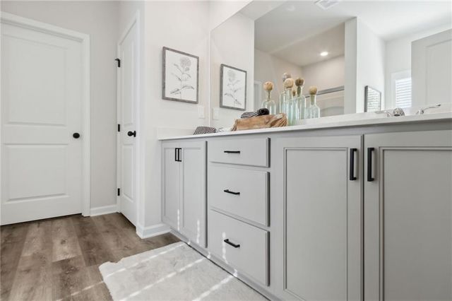 157 Longhorn Way, Auburn, GA 30102