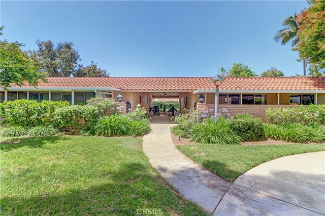 3021 Via Buena Vista O, Laguna Woods, CA 92637