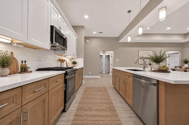 16297 Briarwood Drive, Plantersville, TX 77363