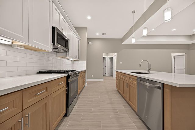 16297 Briarwood Drive, Plantersville, TX 77363