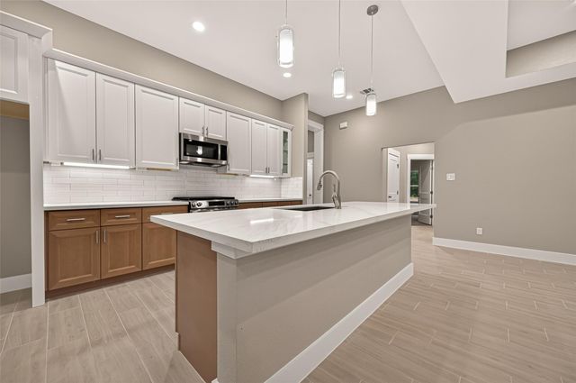 16297 Briarwood Drive, Plantersville, TX 77363