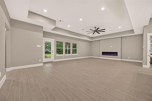 16297 Briarwood Drive, Plantersville, TX 77363