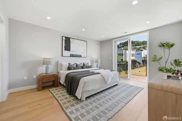 2124 18th Avenue, San Francisco, CA 94116