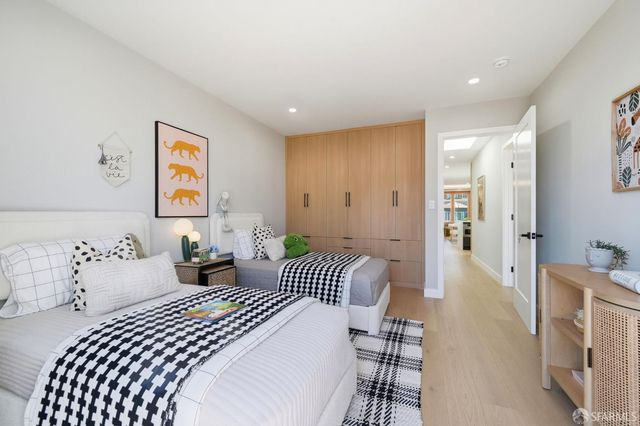 2124 18th Avenue, San Francisco, CA 94116