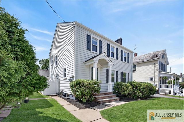 12 Capner Street, Flemington, NJ 08822