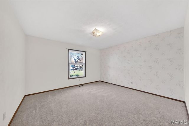 5037 Faust Court, St Louis, MO 63129