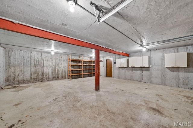 5037 Faust Court, St Louis, MO 63129