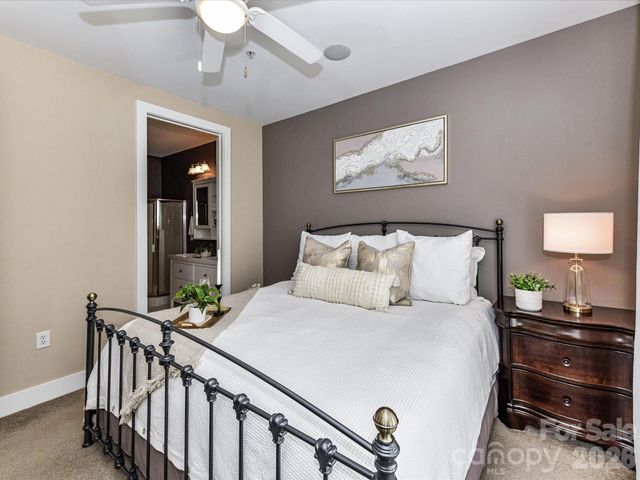 1101 W 1st Street 302, Charlotte, NC 28202