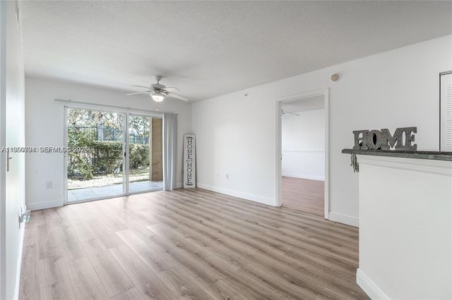 4280 San Marino Blvd 102, West Palm Beach, FL 33409