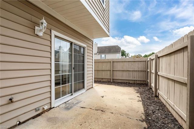 4724 Kempsville Greens PW, Virginia Beach, VA 23462