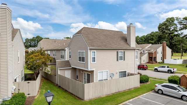 4724 Kempsville Greens PW, Virginia Beach, VA 23462