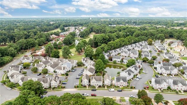 4724 Kempsville Greens PW, Virginia Beach, VA 23462