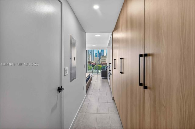 121 NE 5 St 901A, Miami, FL 33132