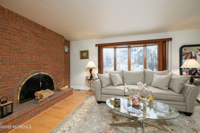 15 Janine Place, Hazlet, NJ 07730