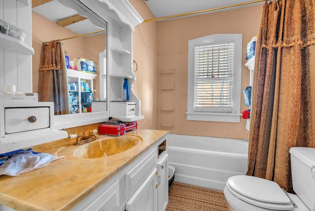 2240 W 500 S, North Judson, IN 46366