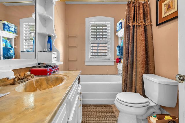 2240 W 500 S, North Judson, IN 46366