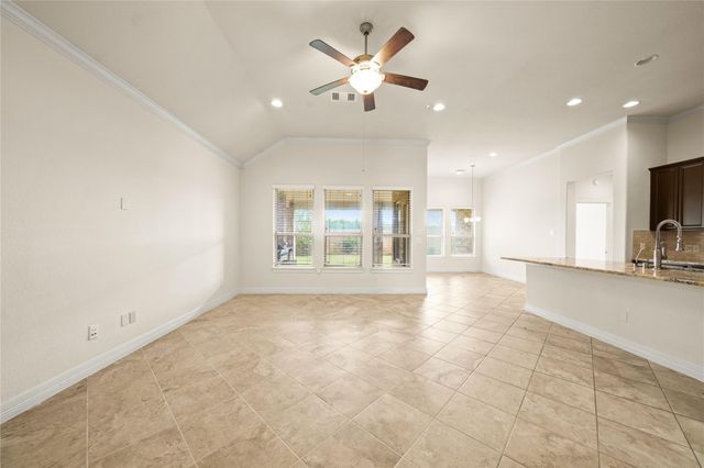 2125 Llerena Lane, League City, TX 77573