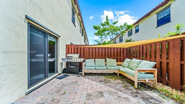 144 SE 34th Ave, Homestead, FL 33033