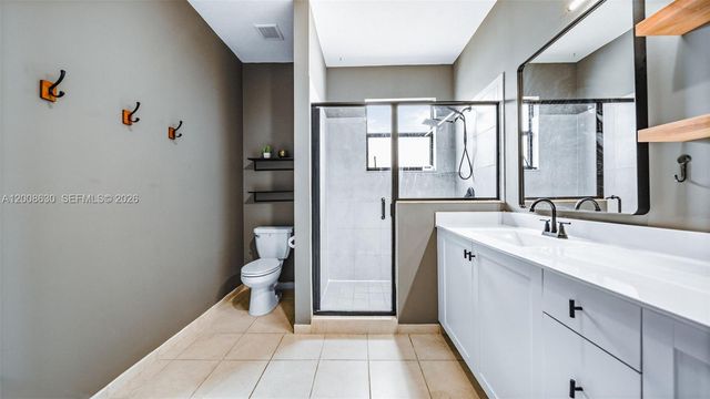 144 SE 34th Ave, Homestead, FL 33033