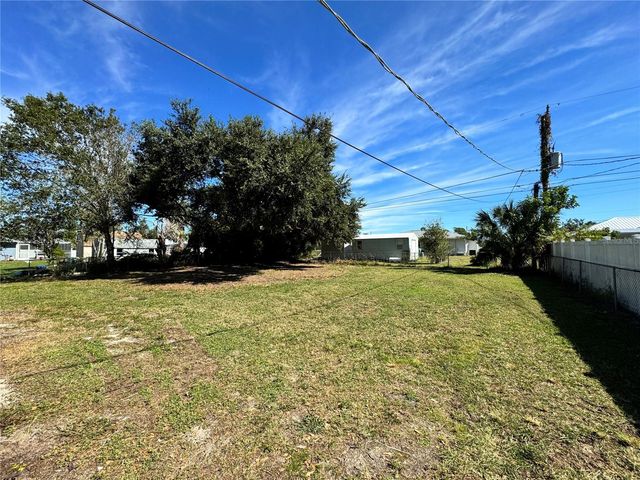 325 CAPATOLA ST, Port Charlotte, FL 33948