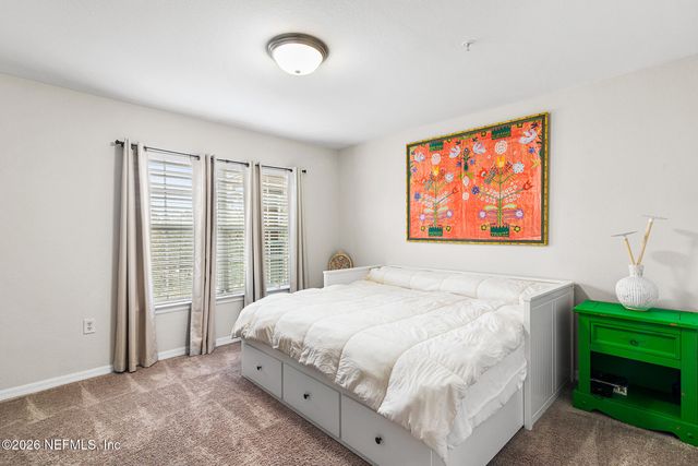 7800 POINT MEADOWS Drive 238, Jacksonville, FL 32256