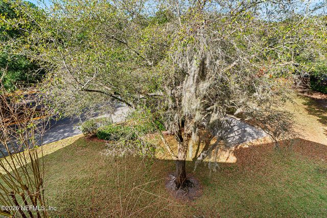 7800 POINT MEADOWS Drive 238, Jacksonville, FL 32256