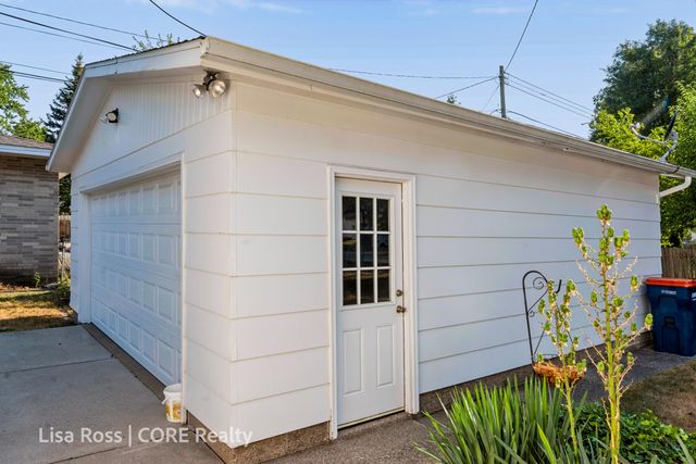 3155 Lindland Road, Muskegon, MI 49441