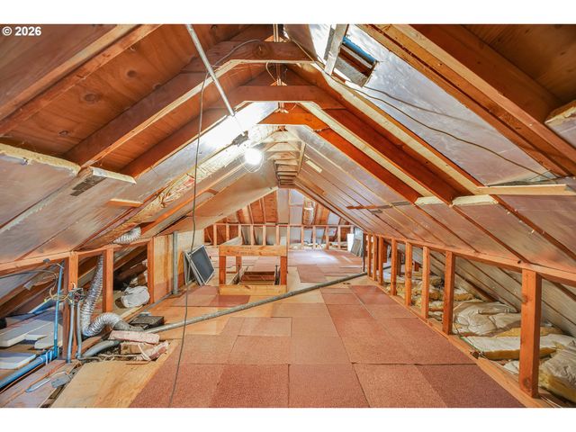 7934 N HURST Ave, Portland, OR 97203