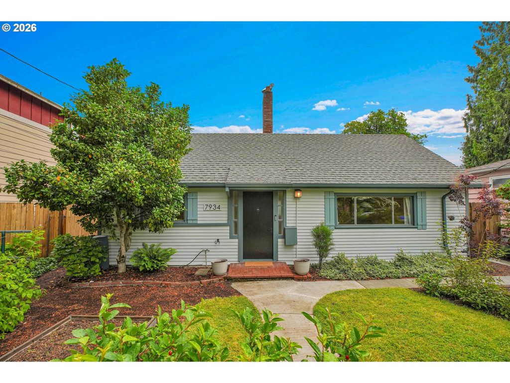 7934 N HURST Ave, Portland, OR 97203