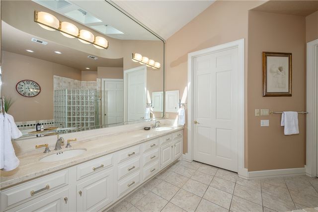 4776 Stonebriar Circle, College Station, TX 77845