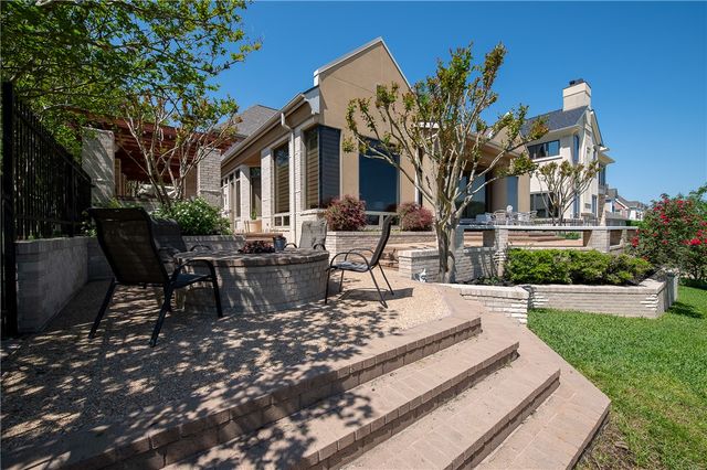 4776 Stonebriar Circle, College Station, TX 77845