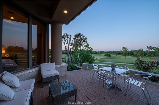 4776 Stonebriar Circle, College Station, TX 77845