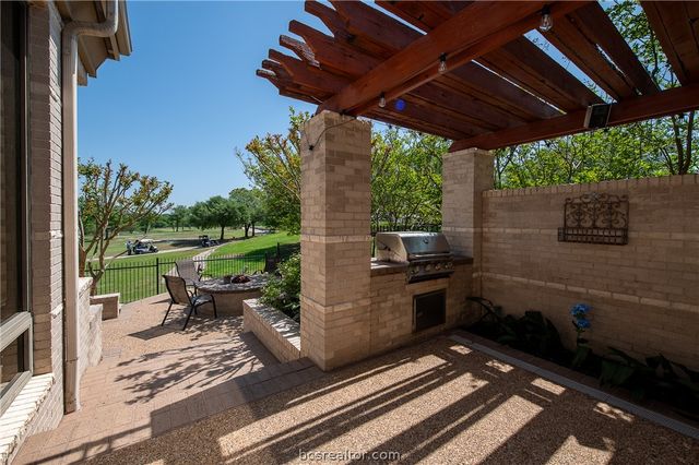4776 Stonebriar Circle, College Station, TX 77845