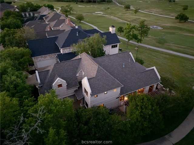 4776 Stonebriar Circle, College Station, TX 77845