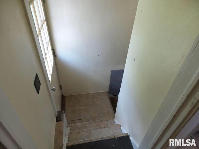 3114 W GREENWOOD Place, Peoria, IL 61615