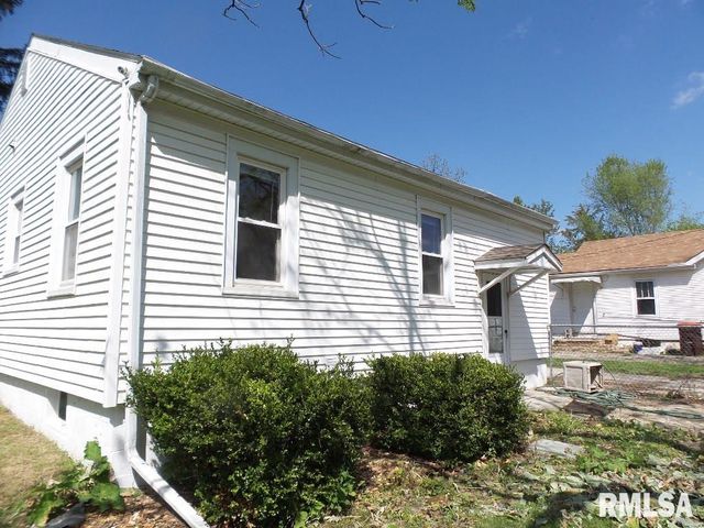 3114 W GREENWOOD Place, Peoria, IL 61615