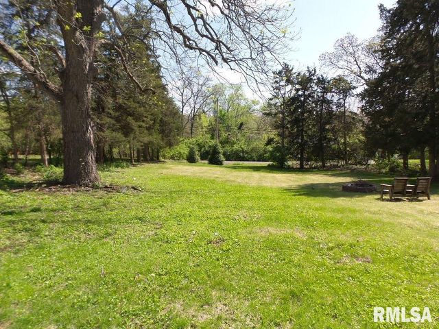 3114 W GREENWOOD Place, Peoria, IL 61615