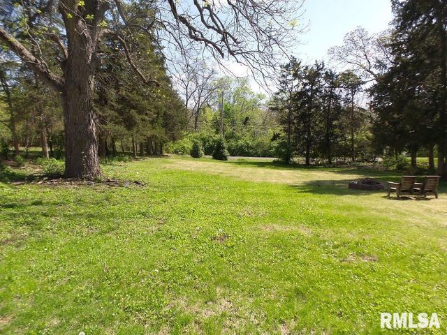 3114 W GREENWOOD Place, Peoria, IL 61615