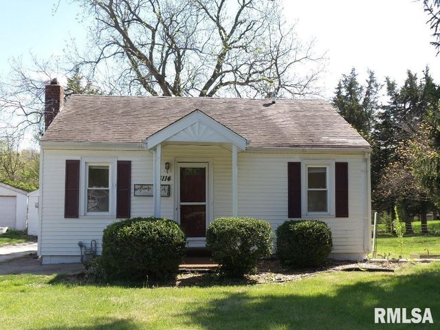 3114 W GREENWOOD Place, Peoria, IL 61615