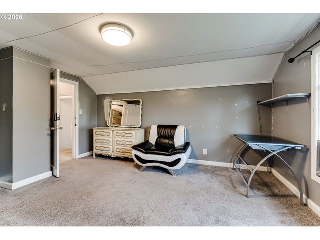 1150 W 11TH Ave, Eugene, OR 97402
