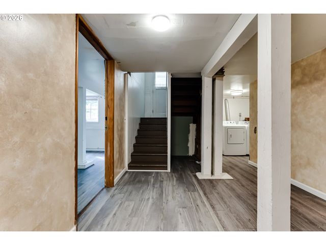 1150 W 11TH Ave, Eugene, OR 97402