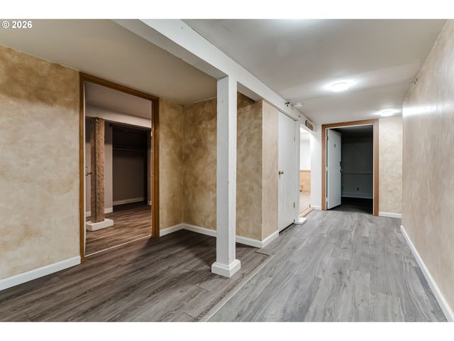 1150 W 11TH Ave, Eugene, OR 97402