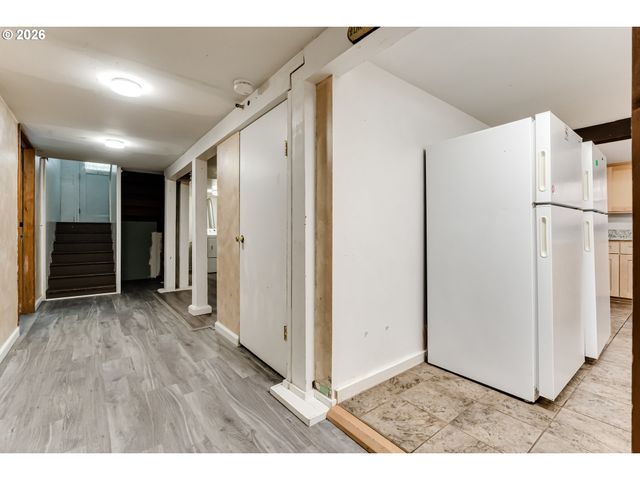 1150 W 11TH Ave, Eugene, OR 97402