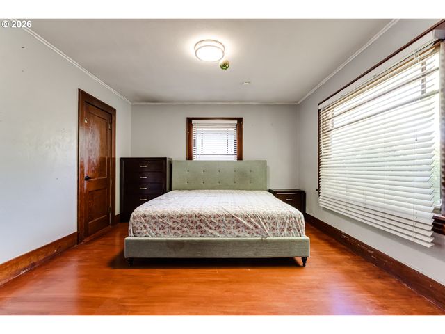 1150 W 11TH Ave, Eugene, OR 97402