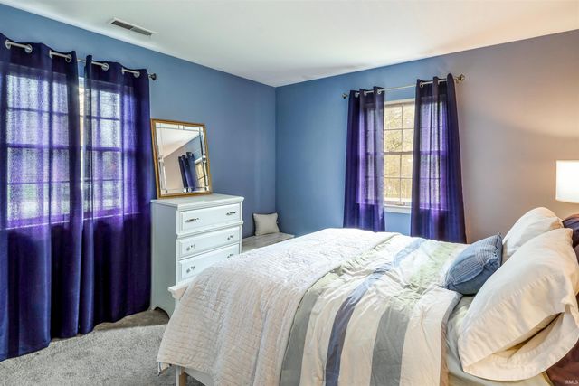 1830 Denslow Drive, South Bend, IN 46614