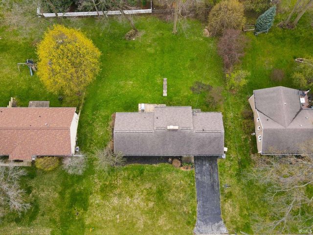 1830 Denslow Drive, South Bend, IN 46614